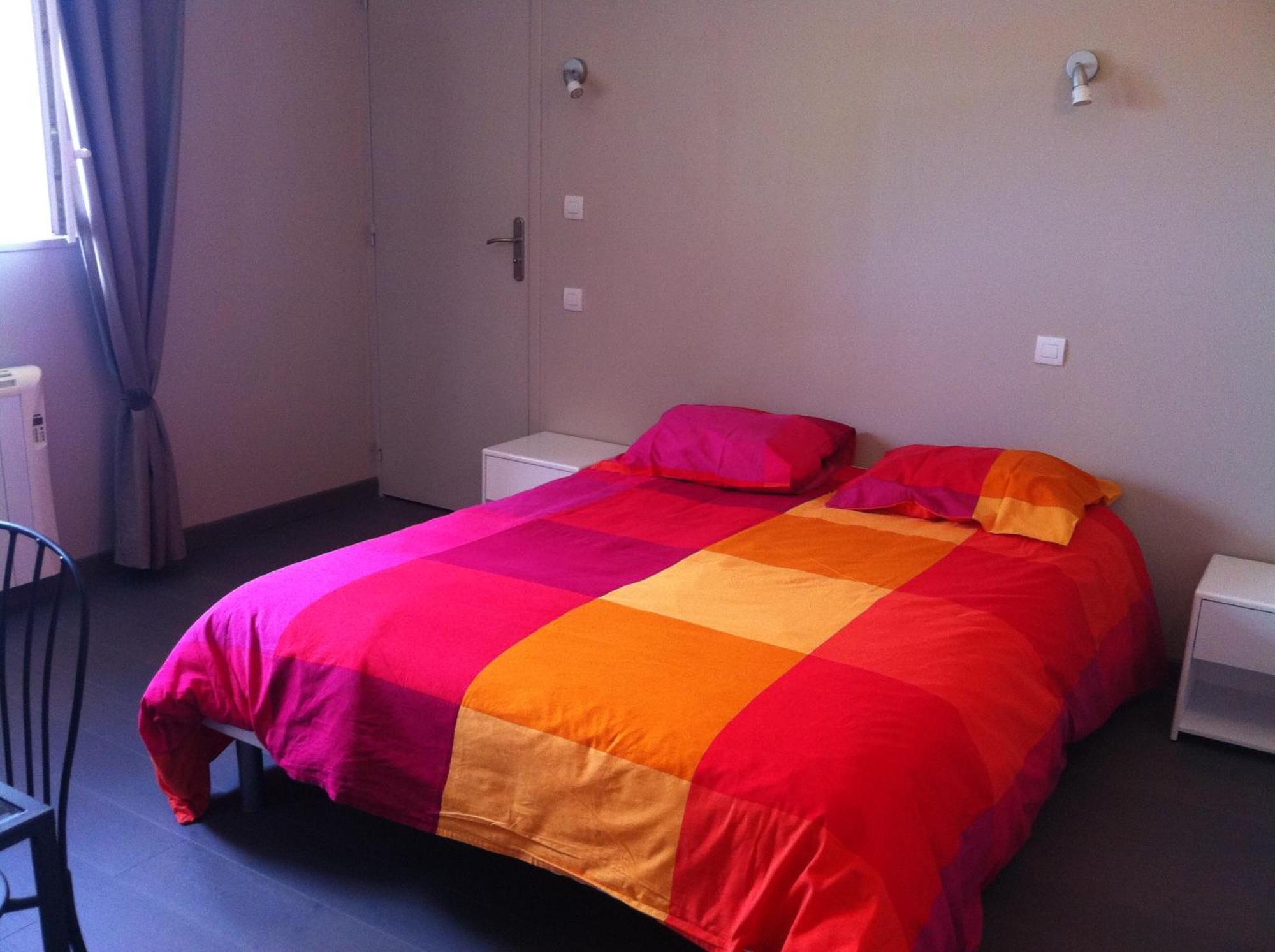 Les Amandiers Apartment Draguignan Exterior photo